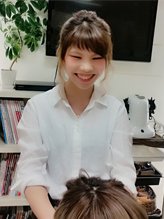 比嘉 里佳